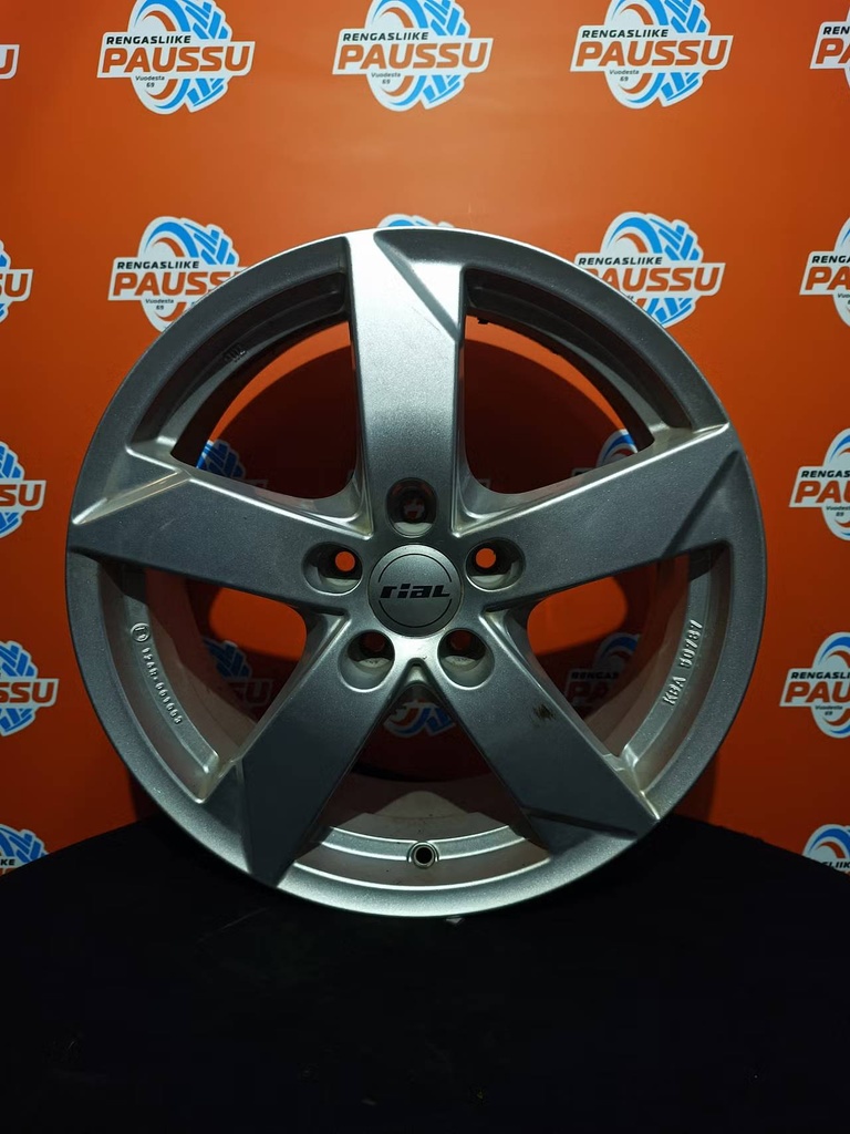 Käytetty RIAL vannesarja 5x108 ET 50 KR 63,4 7x17"