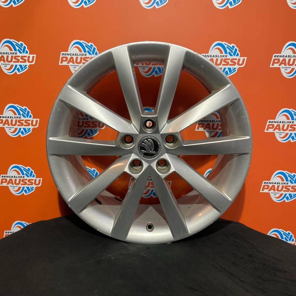 Käytetty BORBET vannesarja 5x112 ET 51 KR 57,1  7,5x18"