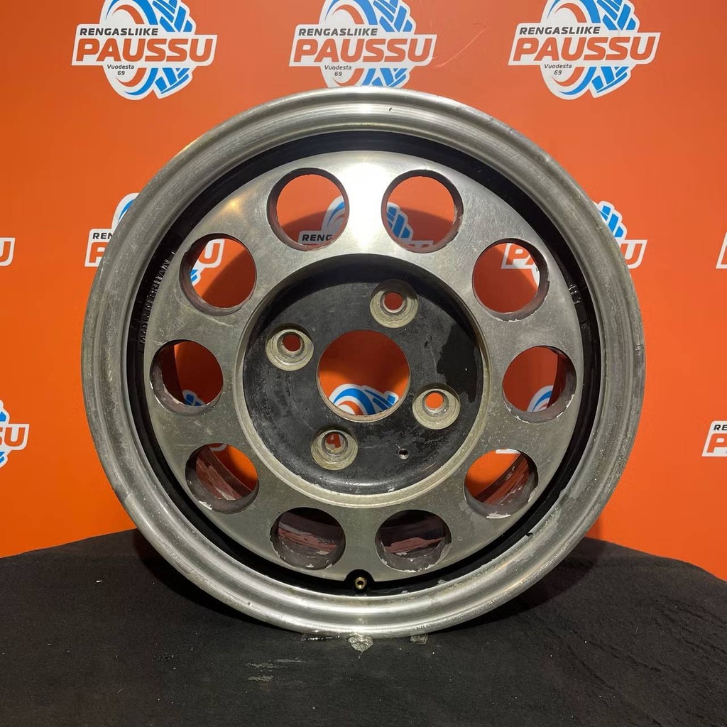 Käytetty vannesarja 14" (kopio)