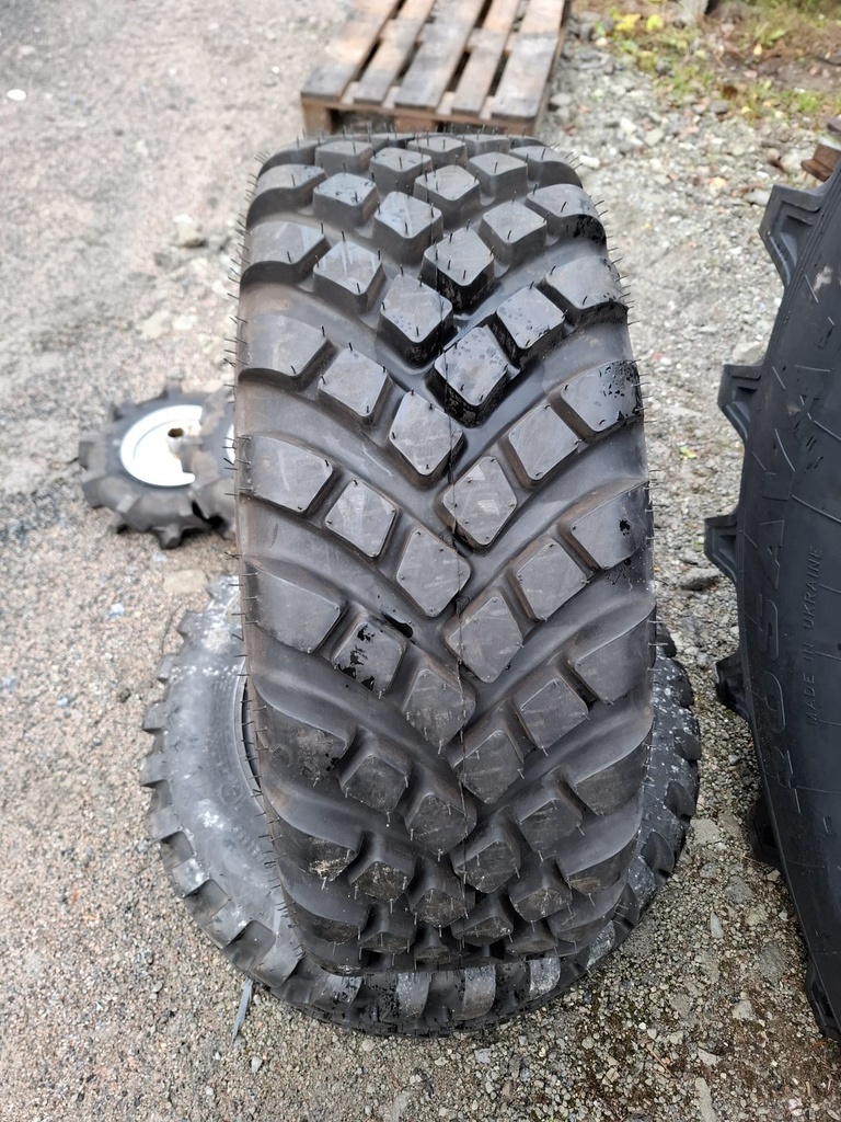 280/70R18 114A8 Galaxy Garden-Pro Ajamaton Vanteella jako: 6x150 keskireikä 115mm KUBOTA
