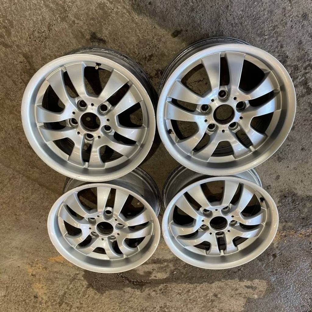 Käytetty vannesarja 16" (kopio)