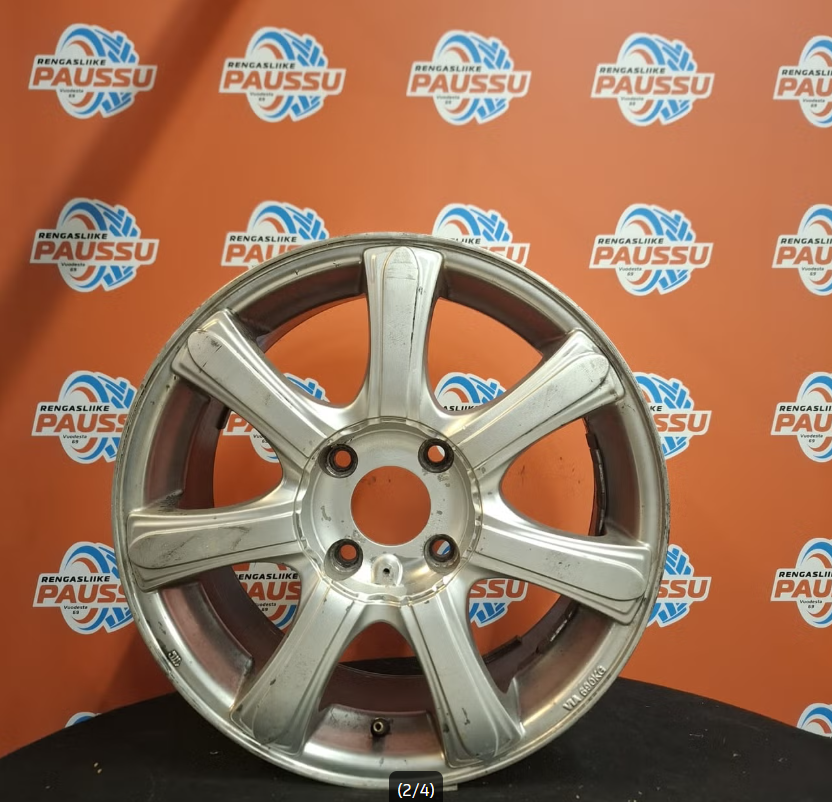 Käytetty vannesarja 4x114,3 ET 45 KR 73,1 7x16"