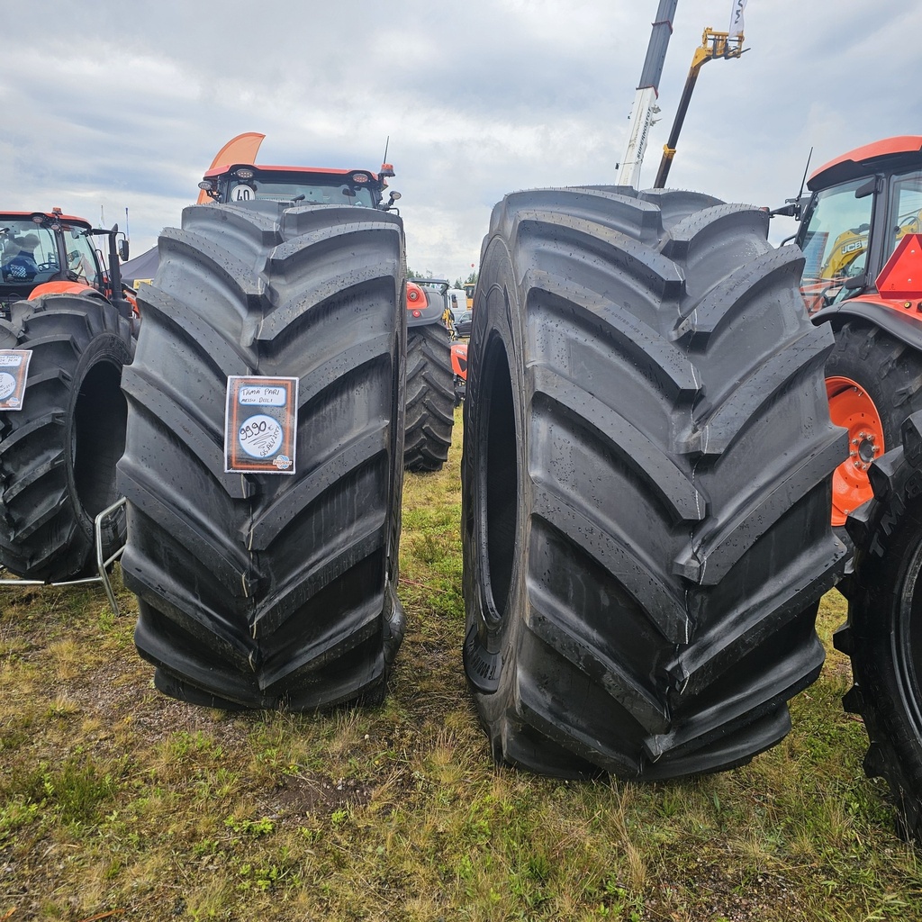 VF900/60R42 189D MICHELIN AXIOBIB 2 Ajamattomat DOT-24 POISTO MYYNNISSÄ (MYYDÄÄN VAIN PARINA)