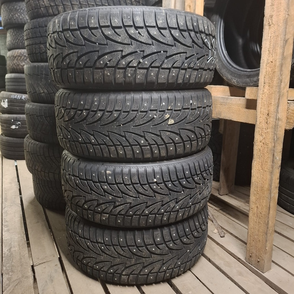 235/55R18 101T Sailun IceBlazer WST1 Käytetty nastarengas 5-7mm DOT-17