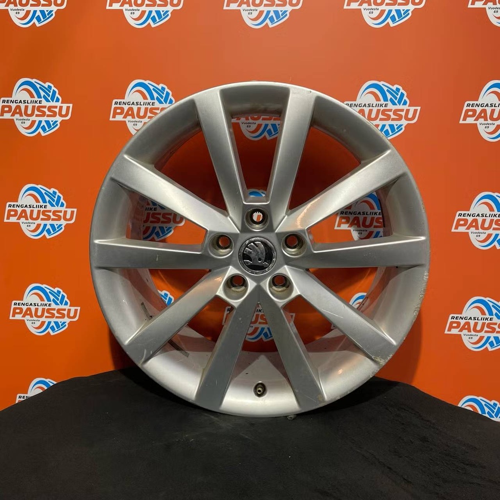 Käytetty BORBET vannesarja 5x112 ET 51 KR 57,1  7,5x18"